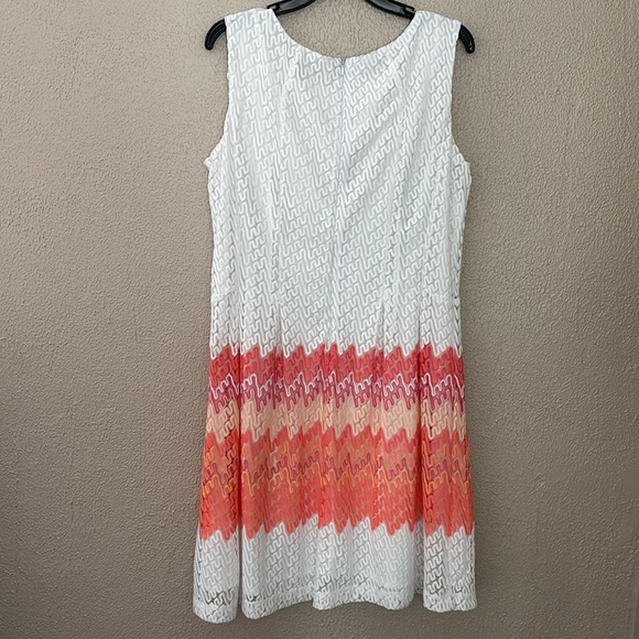 Women’s Plus Size Madison Leigh Dress, 16, White/Pink/Peach, Spring Dress - Picture 6 of 9